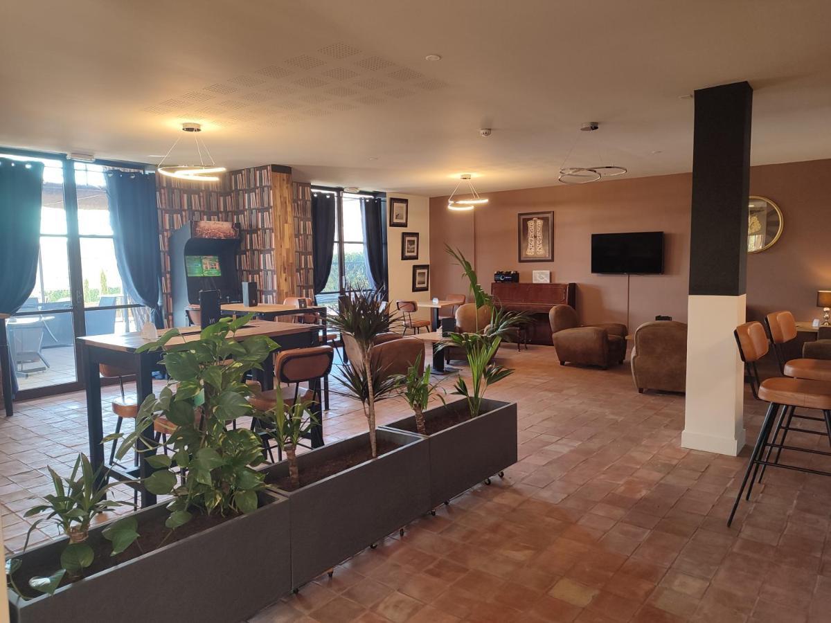 Mercure Aix-En-Provence Sainte-Victoire Шатонёф-ле-Руж Экстерьер фото