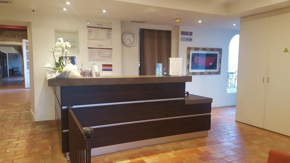 Mercure Aix-En-Provence Sainte-Victoire Шатонёф-ле-Руж Экстерьер фото