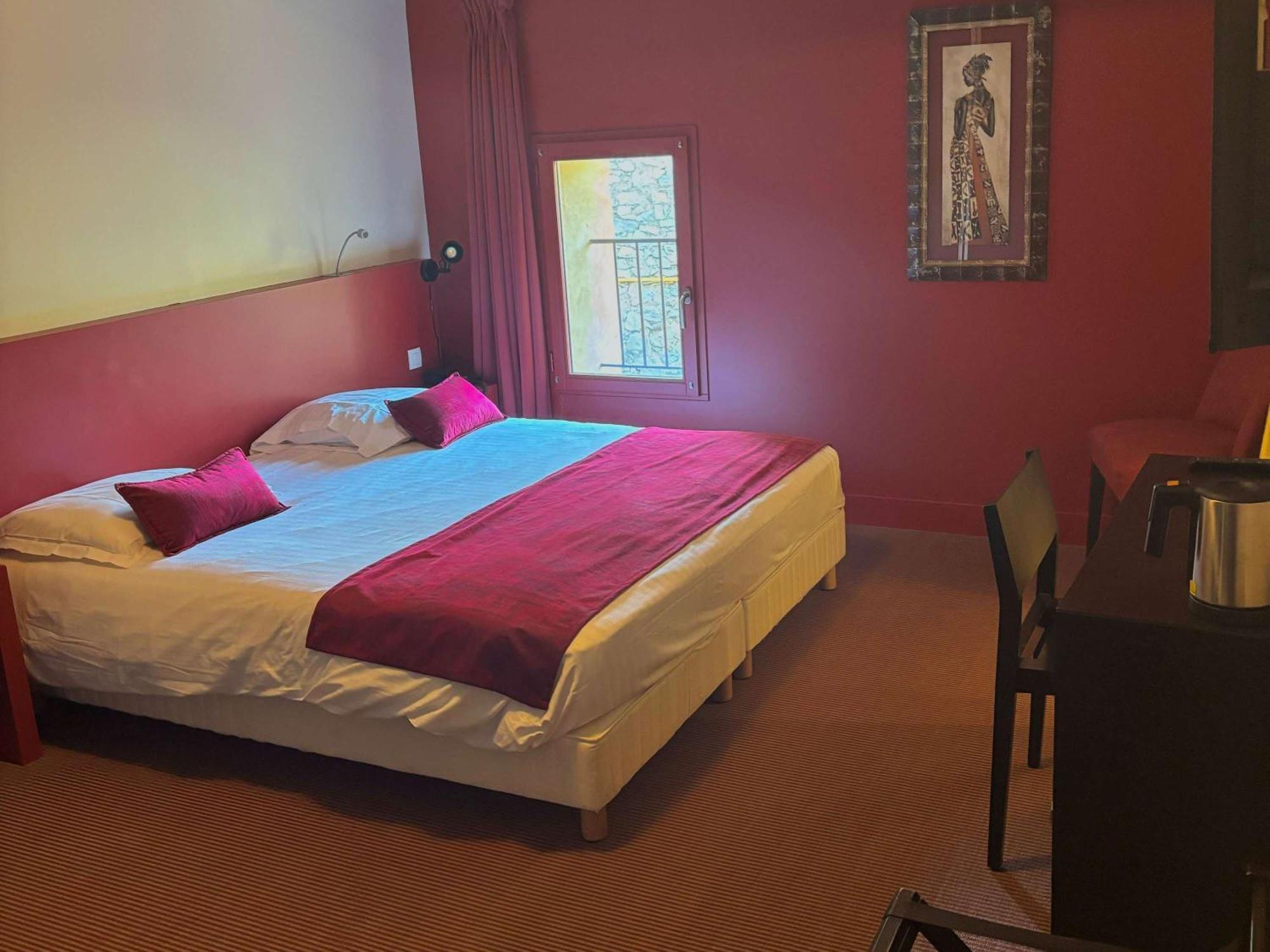 Mercure Aix-En-Provence Sainte-Victoire Шатонёф-ле-Руж Экстерьер фото