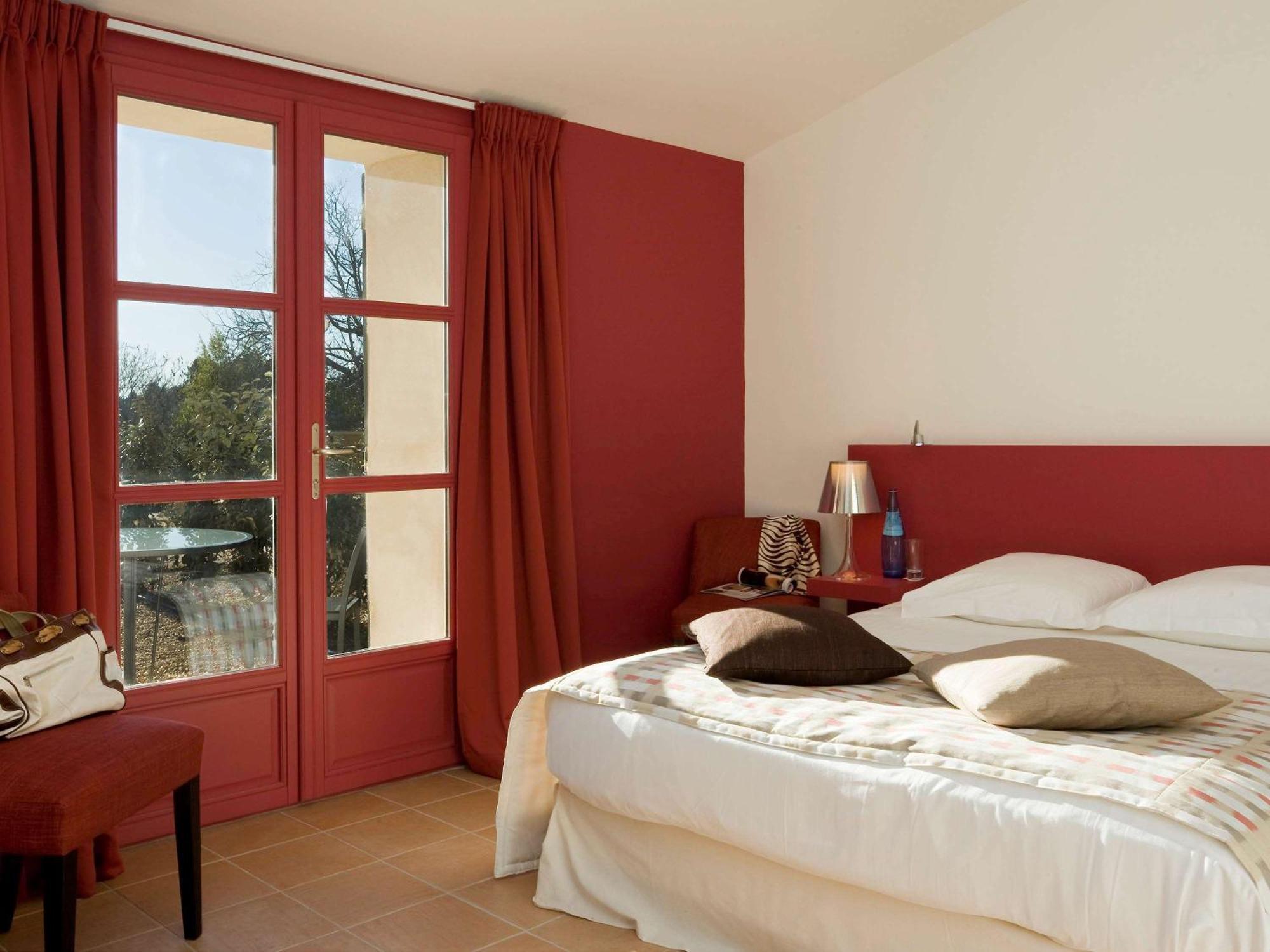 Mercure Aix-En-Provence Sainte-Victoire Шатонёф-ле-Руж Экстерьер фото