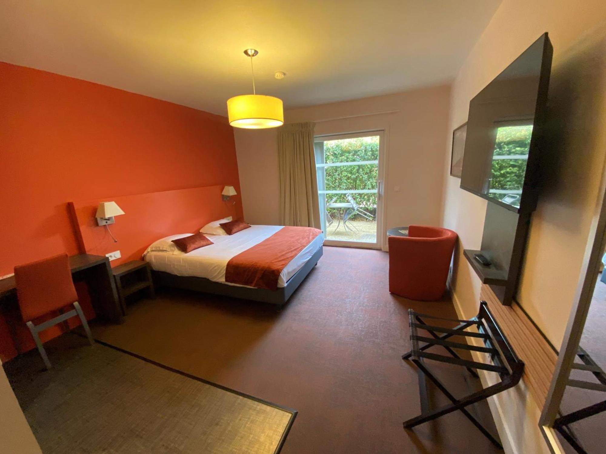 Mercure Aix-En-Provence Sainte-Victoire Шатонёф-ле-Руж Экстерьер фото
